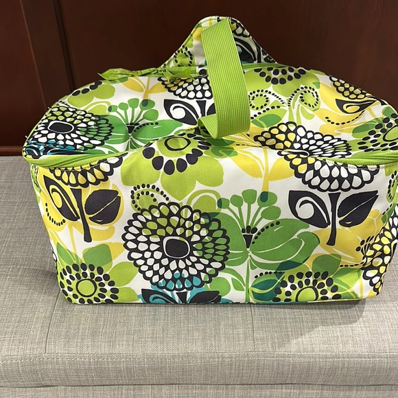 Vera Bradley Insulated Cooler Tote Bag in Lime's Up - Picture 2 of 9